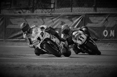 Colin Edwards (Castrol Honda) and Ruben Xaus (Ducati Infostrada)