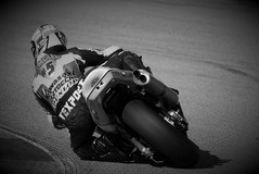 Ivan Clementi (Team Kawasaki Bertocchi Kawasaki ZX7RR) in action at Valencia, Spain